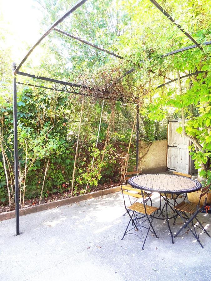 Villa Pont De L'Arc A Aix Avec Piscine Au Calme 92 M2 Aix-en-Provence Eksteriør bilde